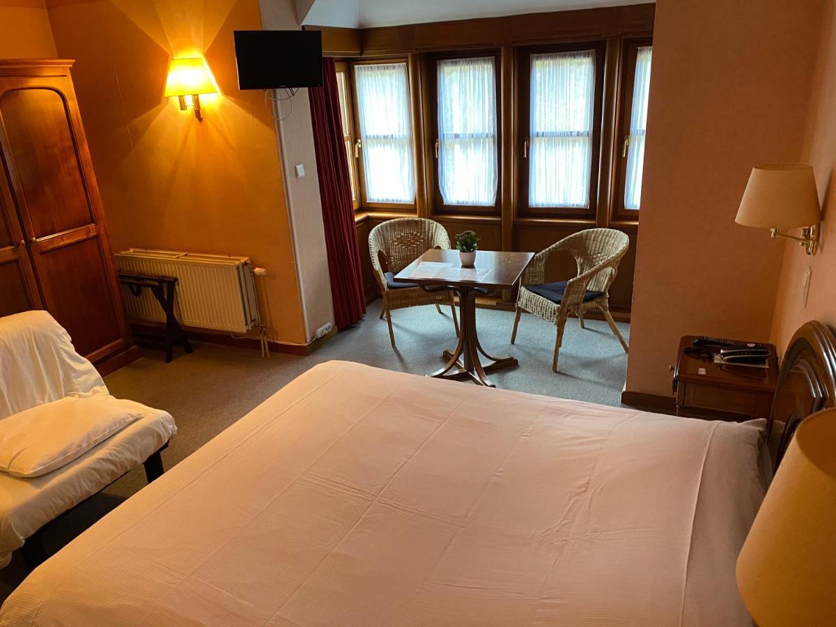 Hotel Du Roy Bouillon Bagian luar foto